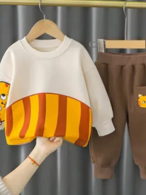 Winter Tiger Printed Kids’ Tracksuit